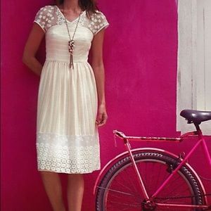 Anthropologie Poema Lace Dress